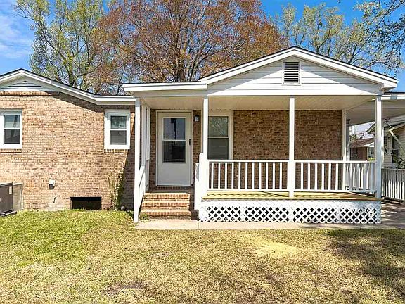 2nd image of 319 Floyd Ave