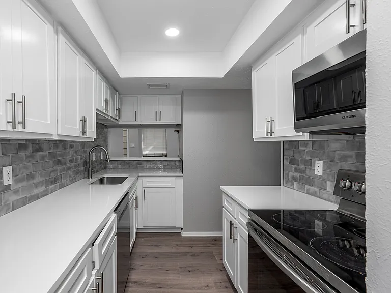 2854 Ursa Cir — Photo 9