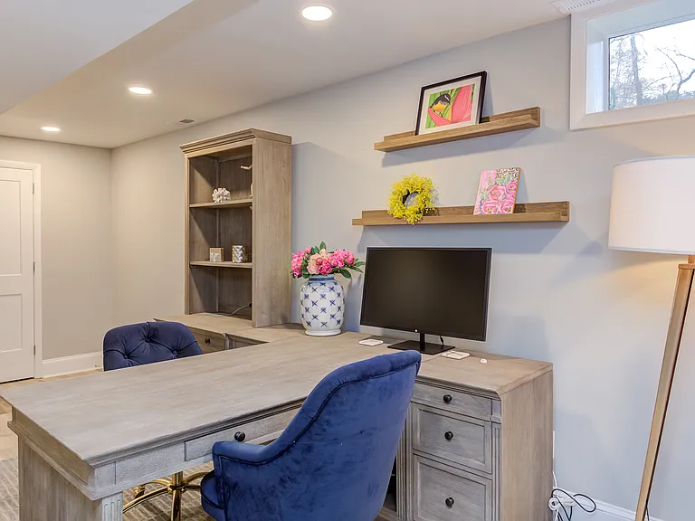 2606 Wade Ave — Photo 29