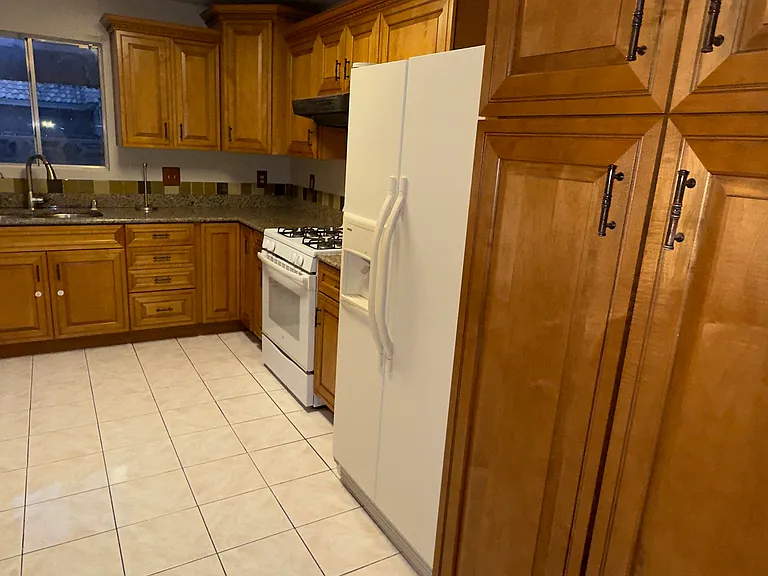 5858 Emerald Canyon Dr — Photo 18