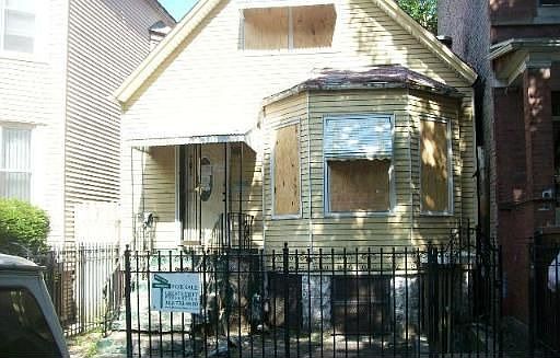 1st image of 5031 S Marshfield Ave