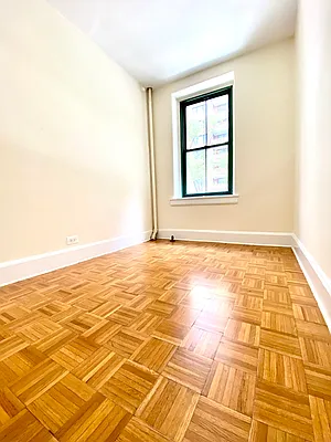 Rented by City & Suburban | media 18