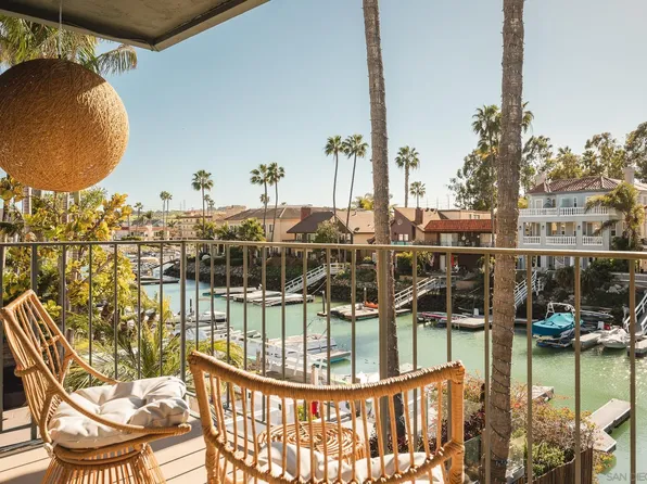 4627 Park Dr, Carlsbad, CA 92008