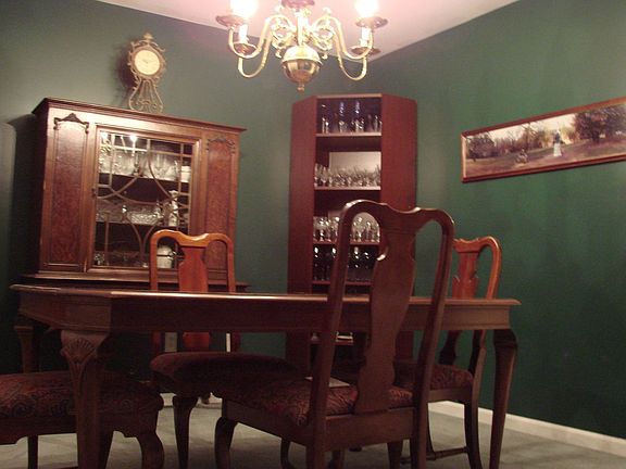 Formal dining room