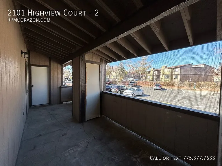 2101 Highview Ct #2 — Photo 16