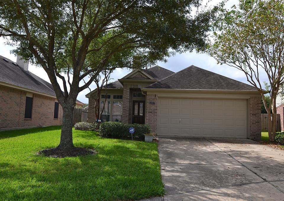 1st image of 20907 Thorn Berry Creek Ln
