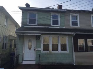 12 Spring Garden St, Riverside, NJ 08075