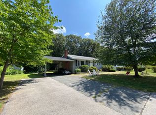 10 Clarke Dr, Marlborough, MA 01752