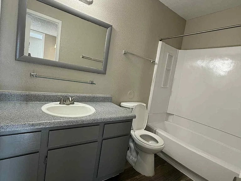 SAN MARCOS APARTMENTS — Photo 35