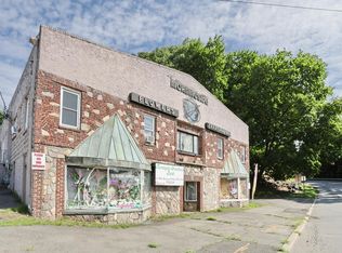 554 W Broadway, Haledon, NJ 07508
