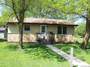 2310 26th St SW, Mason City, IA 50401