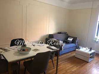 Rented by Metropolis International Realty Inc.