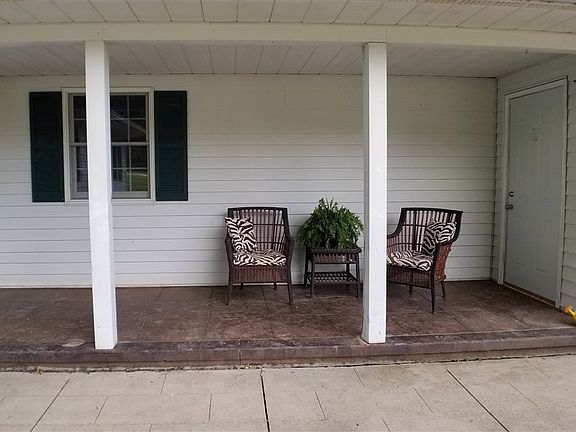 2nd image of 27701 220th St