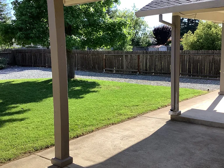 3027 Warbler Ct — Photo 11