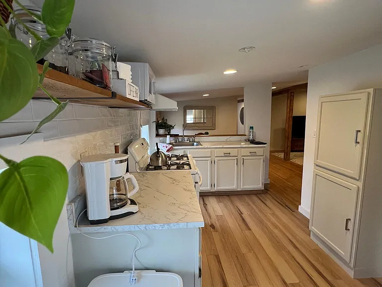 1141 Albany Post Rd #3 — Photo 17