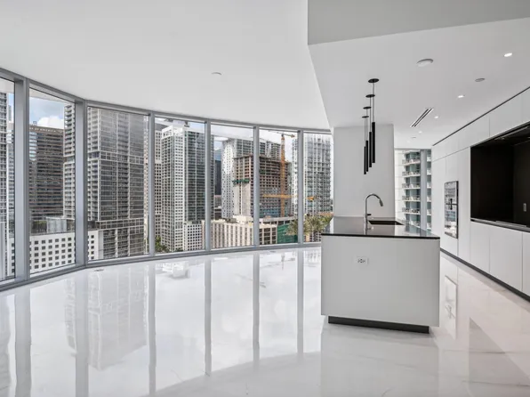 300 Biscayne Blvd Way #1907, Miami, FL 33131