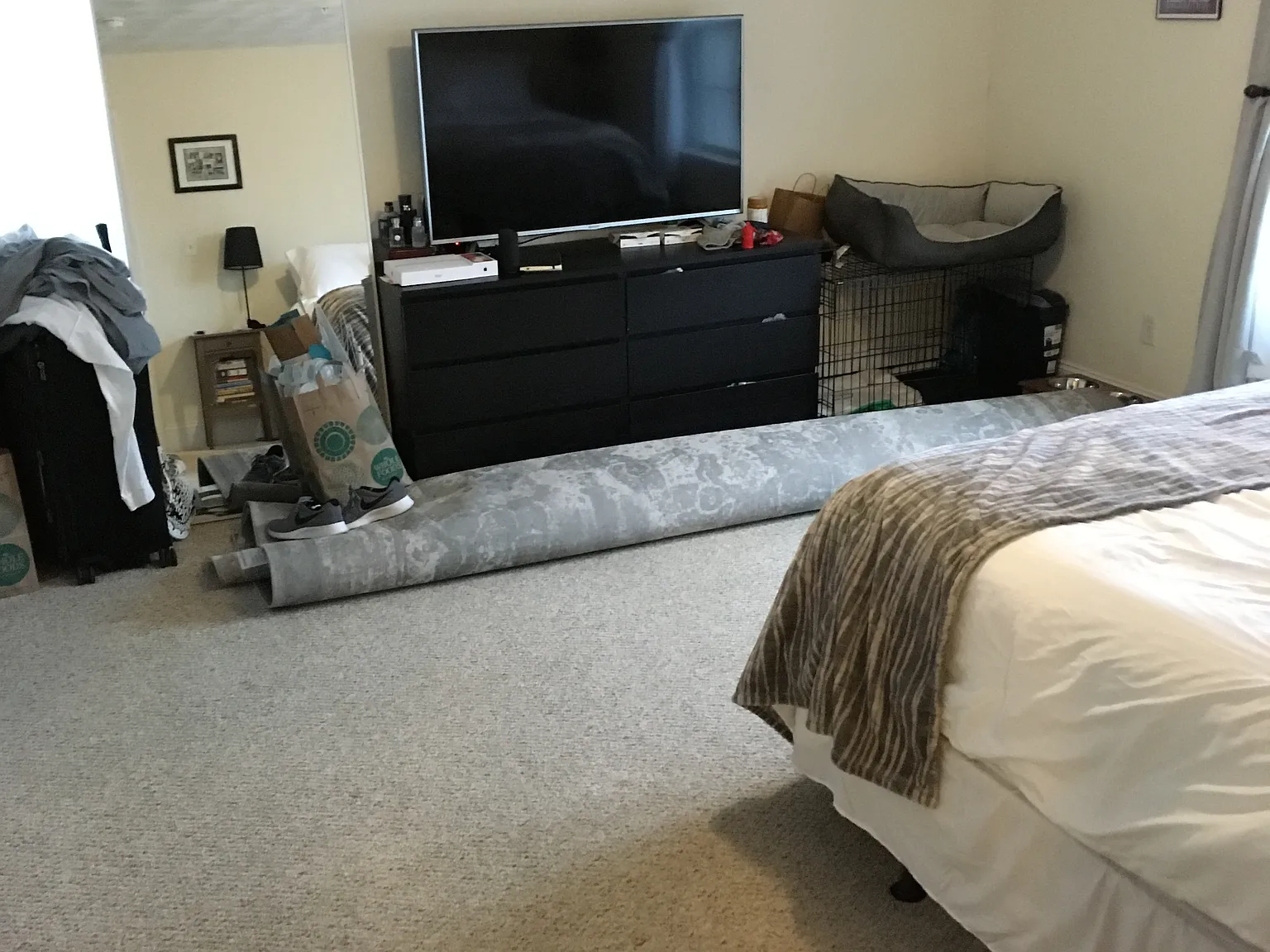 3 bed, 200 sqft, $1,700 — Photo 2
