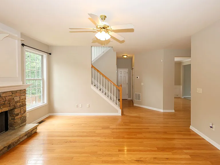 2895 Haynes Club Cir SW — Photo 20