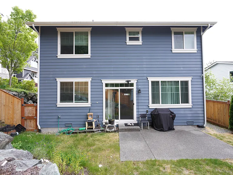 891 224th Ave NE — Photo 21