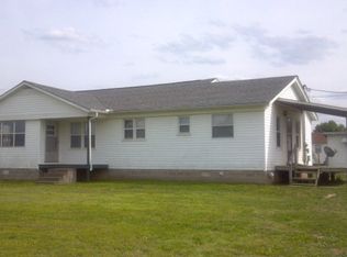 187 Vine St, Henry, TN 38231