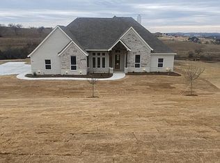 145 Overlook Dr, Aledo, TX 76008