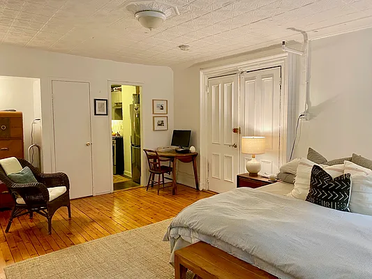 Rented by Corcoran | media 13