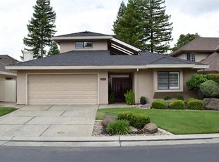 19139 N Pebble Ct, Woodbridge, CA 95258