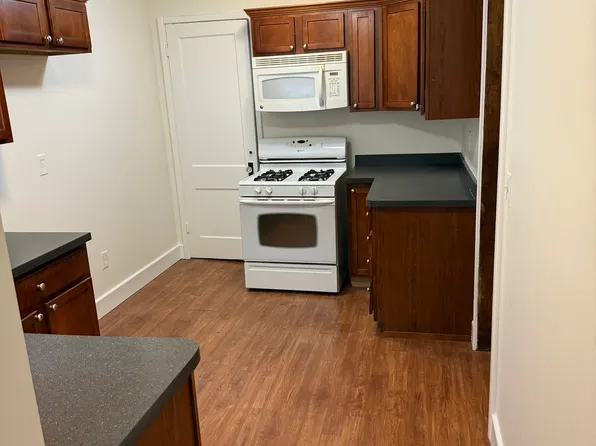 1438 Vassar Dr, Toledo, OH 43614