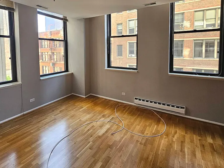780 S Federal St #701 — Photo 3