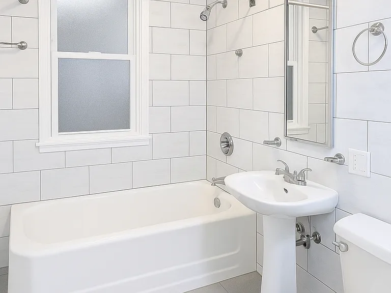4544 N Mulligan Ave #2 — Photo 4