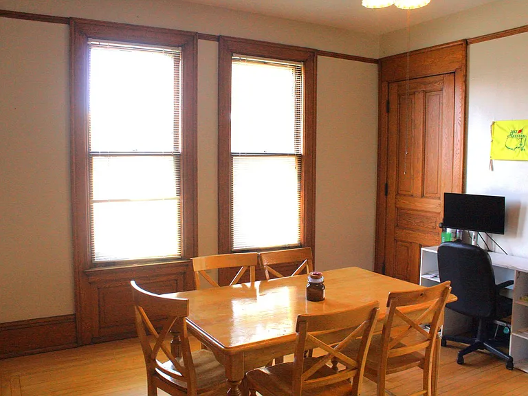 1506 N Jackson St — Photo 4