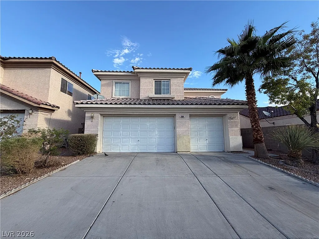 4 bed, 2.5 bath, 2143 sqft, $2,350 — Photo 1