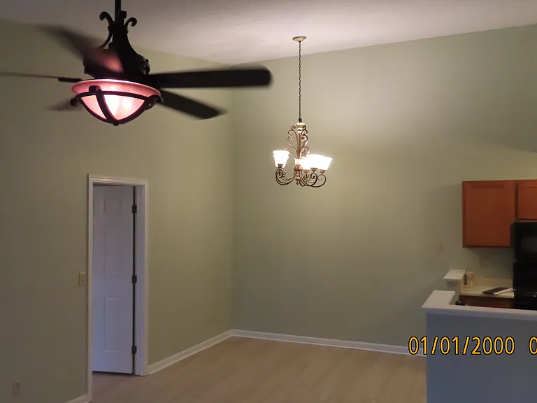 10559 Lynn Ln #12 — Photo 2
