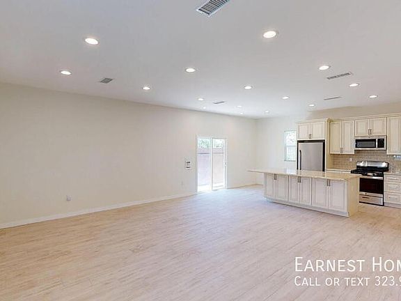 2nd image of 7252 Glade Ave