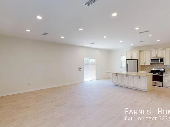 7252 Glade Ave, Canoga Park, CA 91303