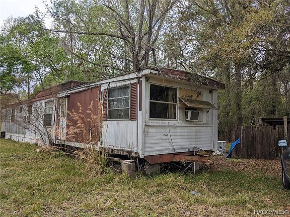 3rd image of 8252 S Kimberly Cir