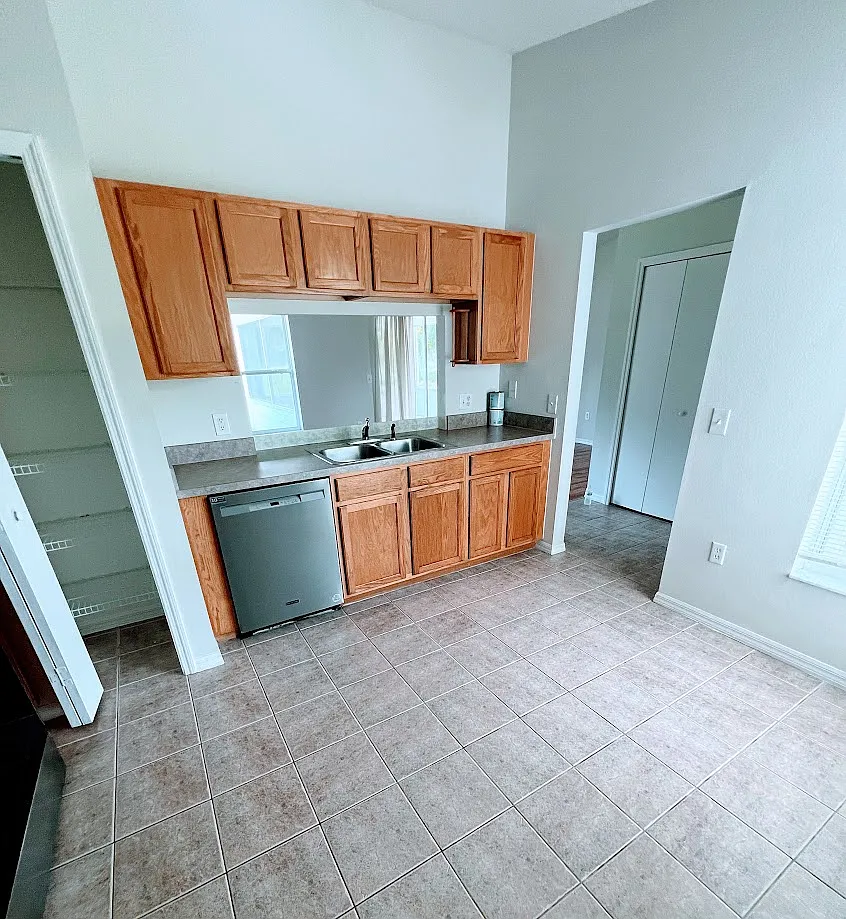 42142 Maggie Jones Road - 1 — Photo 3