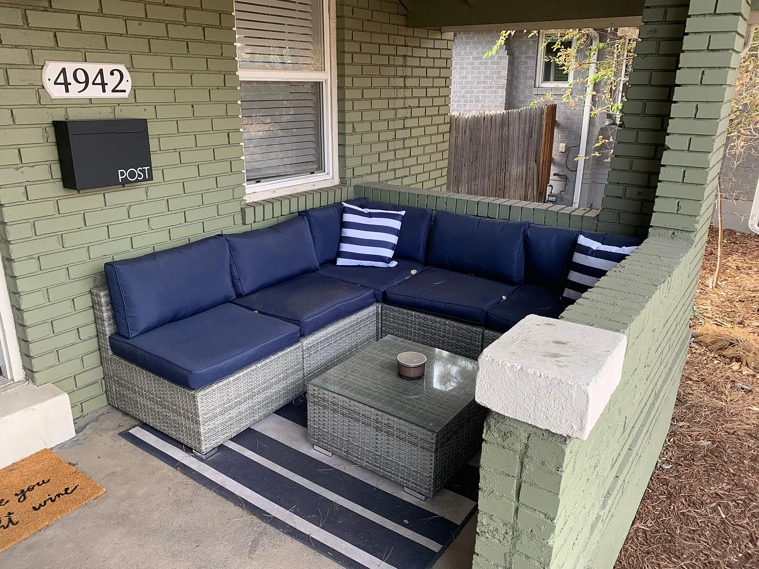4 bed, 1638 sqft, $3,150 — Photo 2