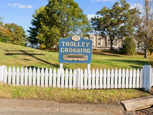 173 Russo Ave 609, East Haven, CT 06513