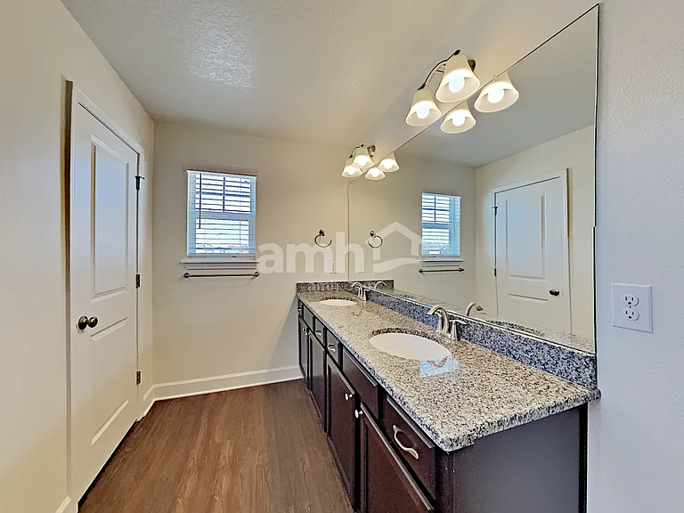 4510 Birdsong Dr — Photo 10