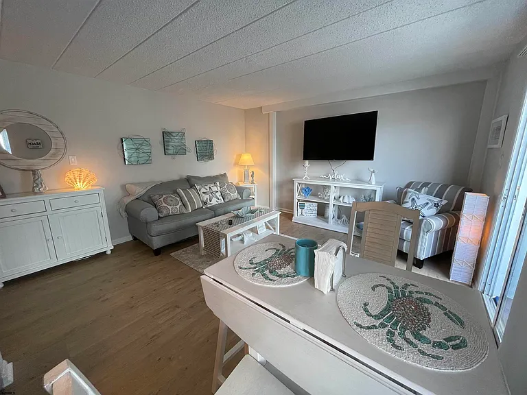 9510 Amherst Ave #149 — Photo 9
