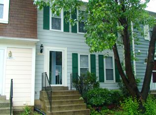 8043 Felecity Ct, Springfield, VA 22153