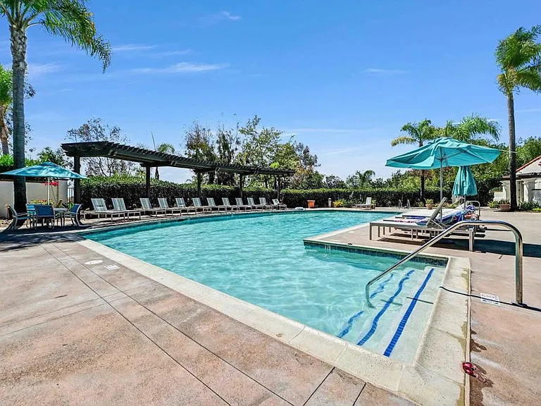 6072 Paseo Salinero — Photo 31