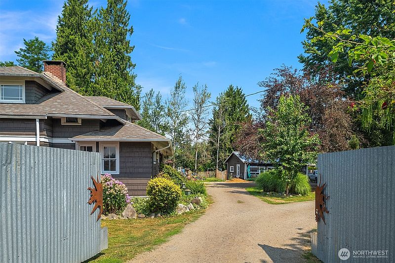 2nd image of 32110 NE 55th Street