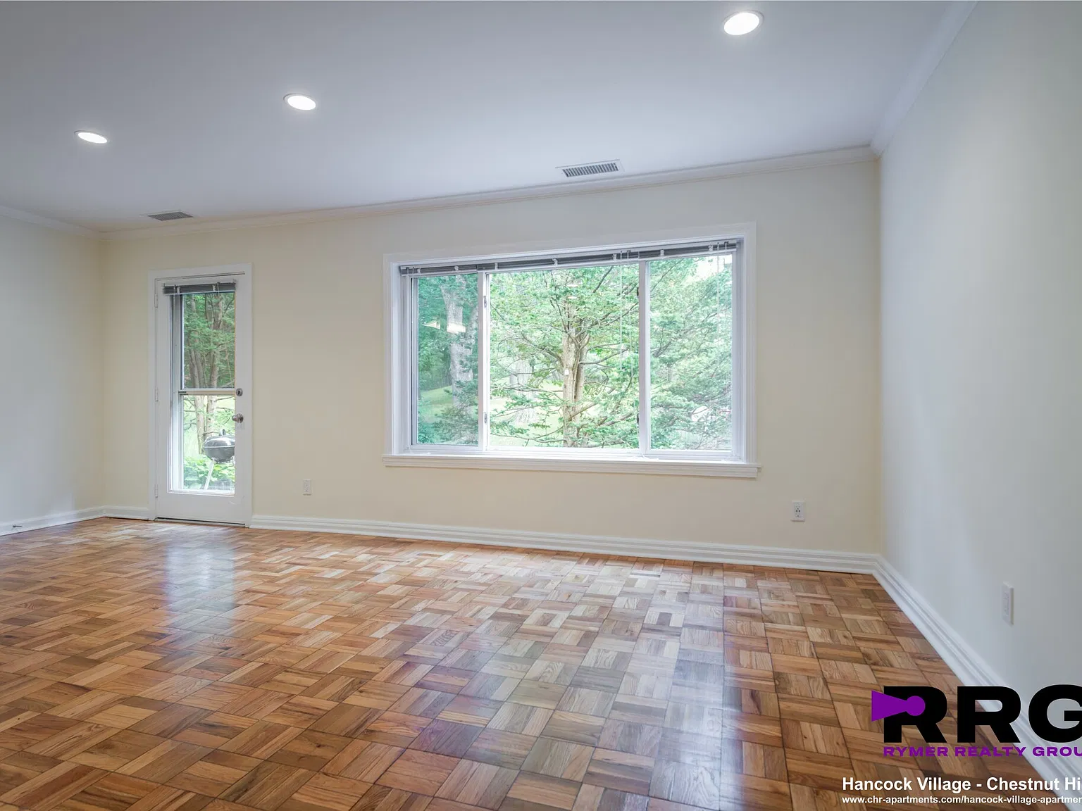 2 bed, 1.5 bath, 984 sqft, $3,595 — Photo 3