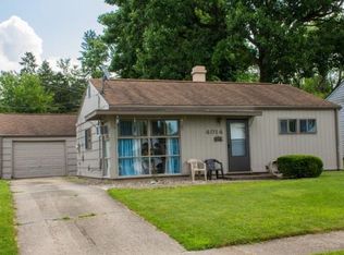 4014 Woodvale Dr, South Bend, IN