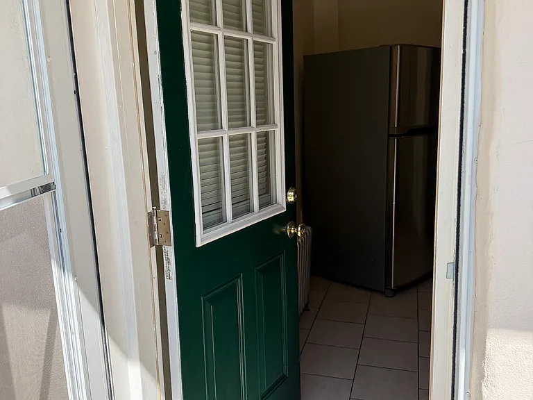 3035 Agate St — Photo 3