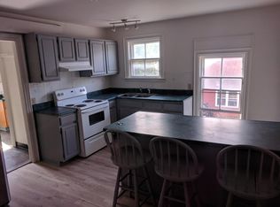 110 N Union St APT 4, Burlington, VT 05401