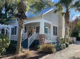 16 Live Oak Pl, Saint Simons Island, GA 31522