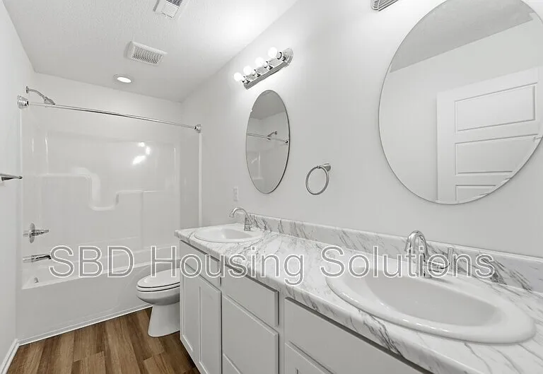 8810 SW 10th St — Photo 8